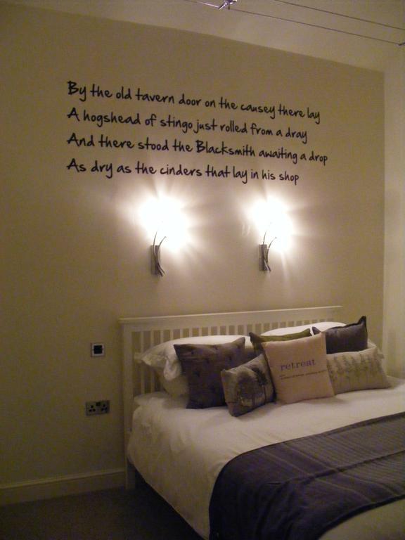 The Bluebell Hotel Helpston Buitenkant foto